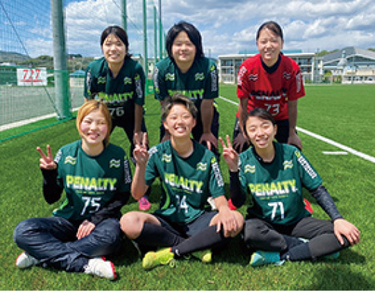 女子サッカーの写真