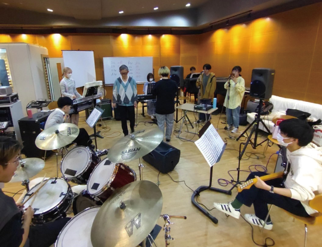 インテグレイテッドデザイン演習イメージ写真